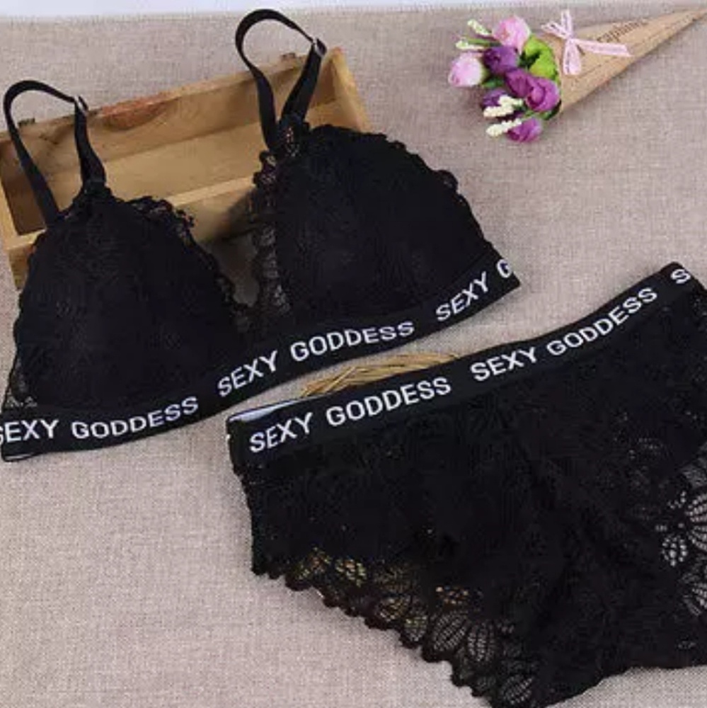 Sexy Goddess Lace Bra Set